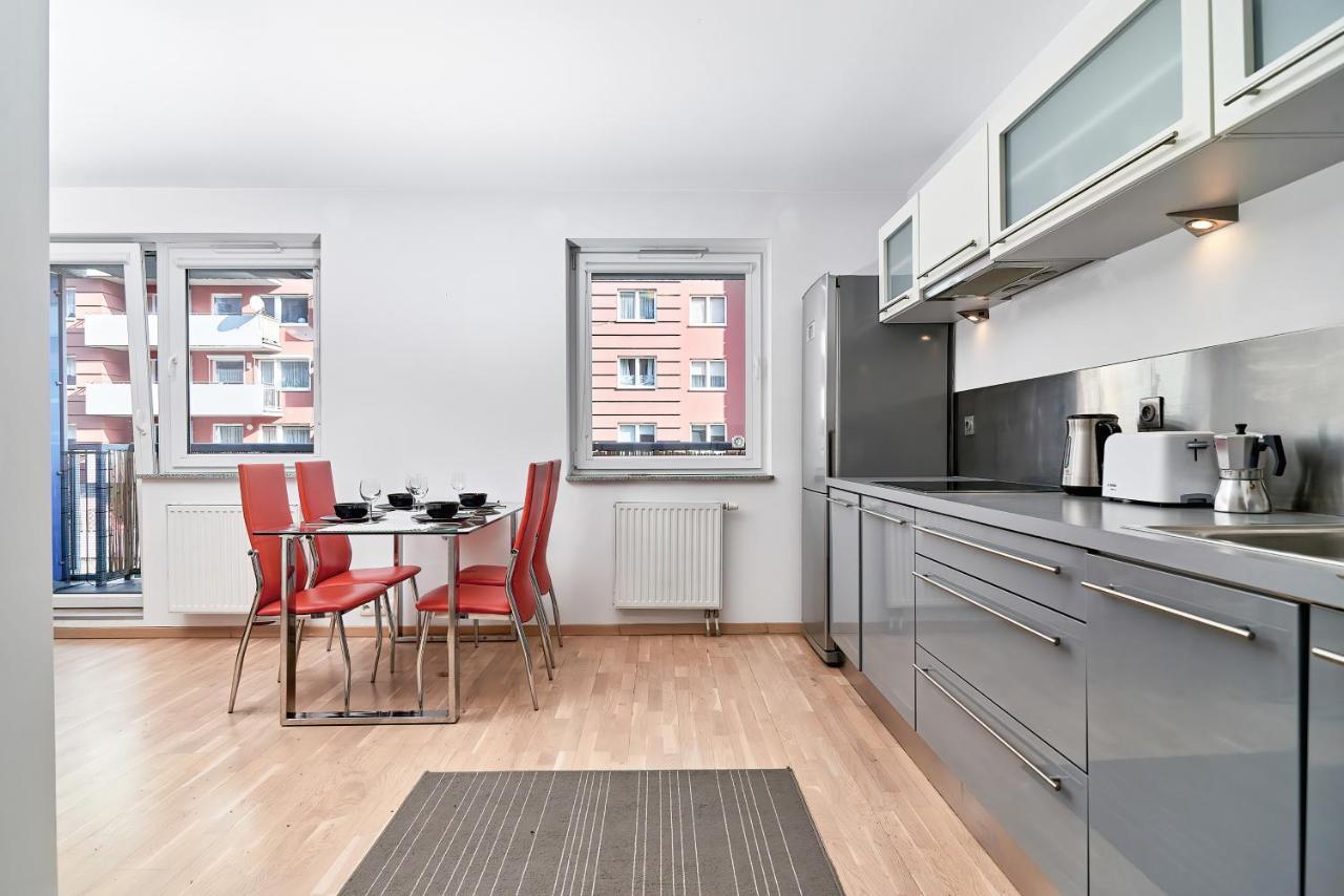 Apartament Spizowa Z Balkonem Wroclaw By Noclegi Renters Luaran gambar
